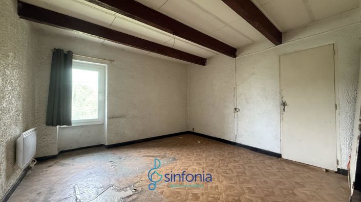 Image No.9-2 Bed House for sale