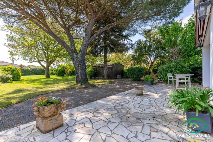 Image No.2-Maison de 4 chambres à vendre à Saint-Vite