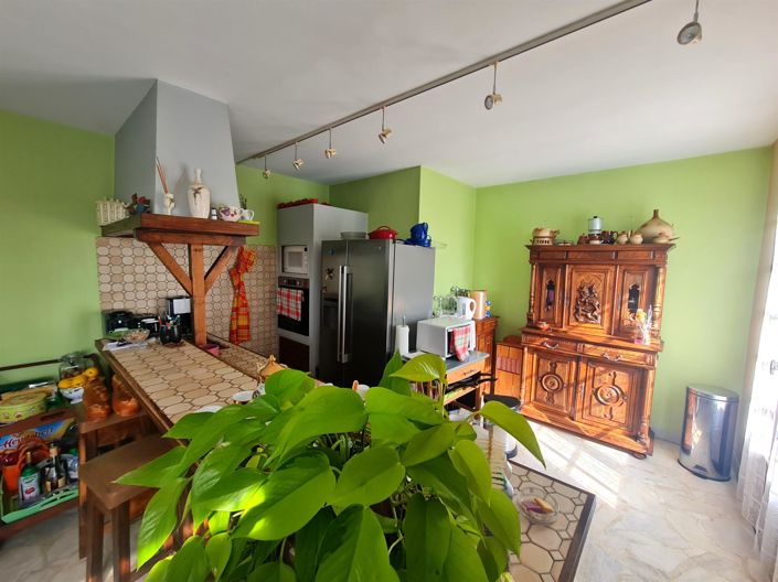 Image No.9-4 Bed House for sale