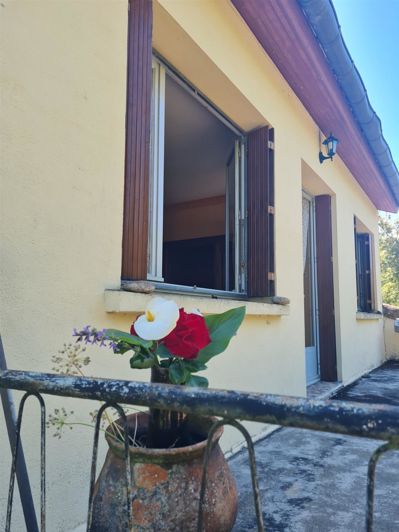 Image No.16-3 Bed House for sale