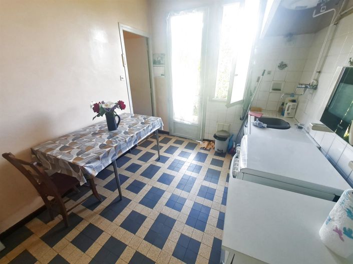 Image No.17-3 Bed House for sale