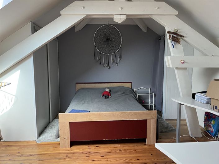 Image No.10-6 Bed House for sale