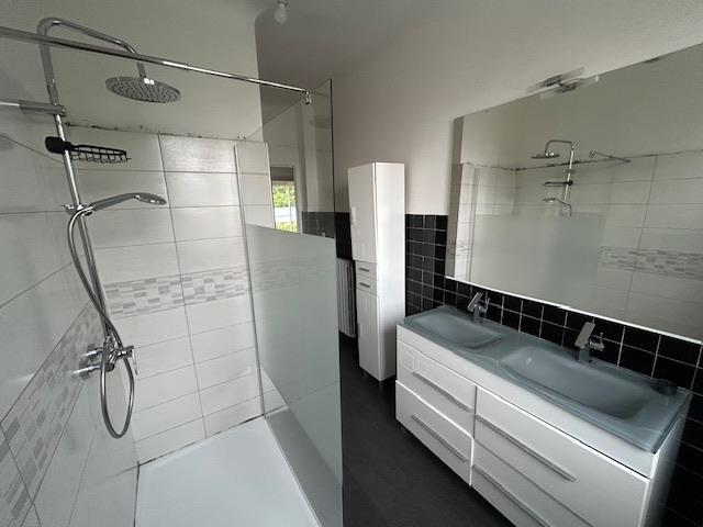 Image No.13-5 Bed House for sale