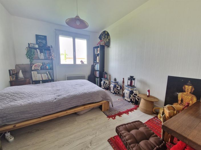 Image No.14-5 Bed House for sale