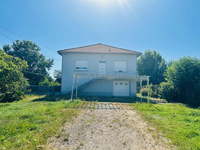 Image No.2-5 Bed House for sale