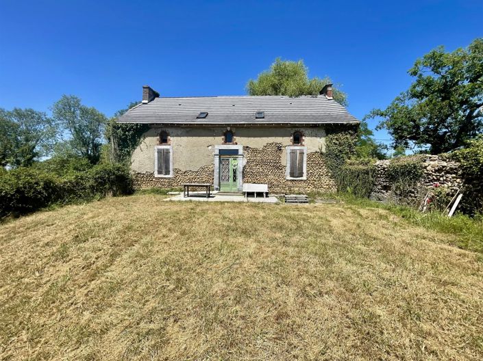 Image No.1-2 Bed House for sale