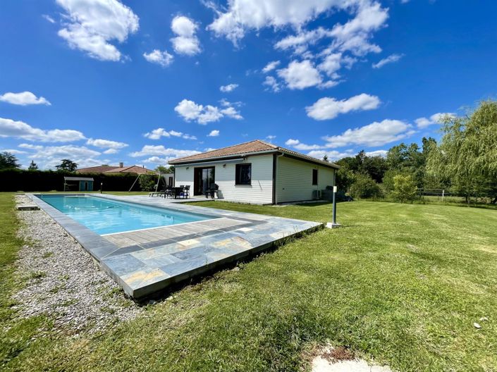 Image No.14-3 Bed House for sale