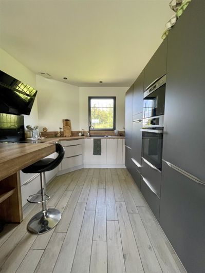 Image No.4-3 Bed House for sale