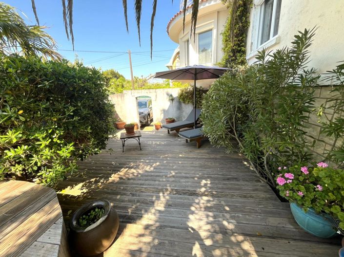 Image No.15-5 Bed House for sale