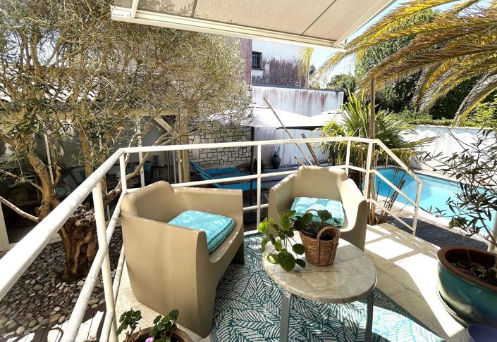 Image No.22-5 Bed House for sale