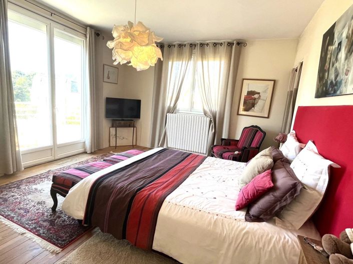 Image No.29-5 Bed House for sale