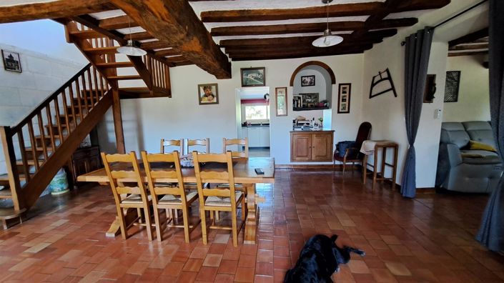 Image No.1-6 Bed House for sale