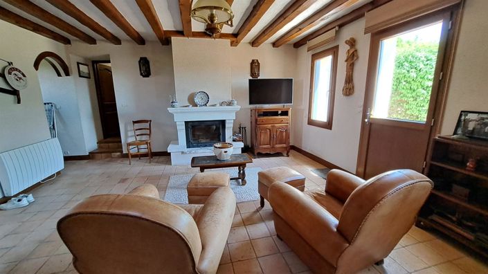 Image No.2-6 Bed House for sale