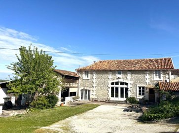 1 - Nanteuil-Auriac-de-Bourzac, Maison