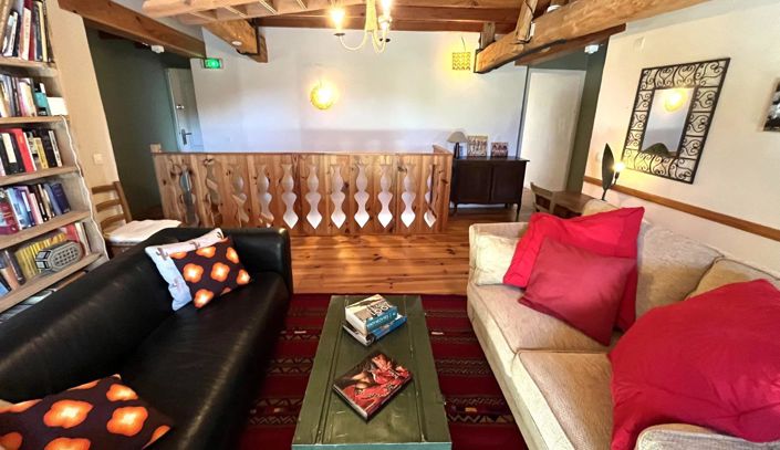 Image No.14-8 Bed House for sale