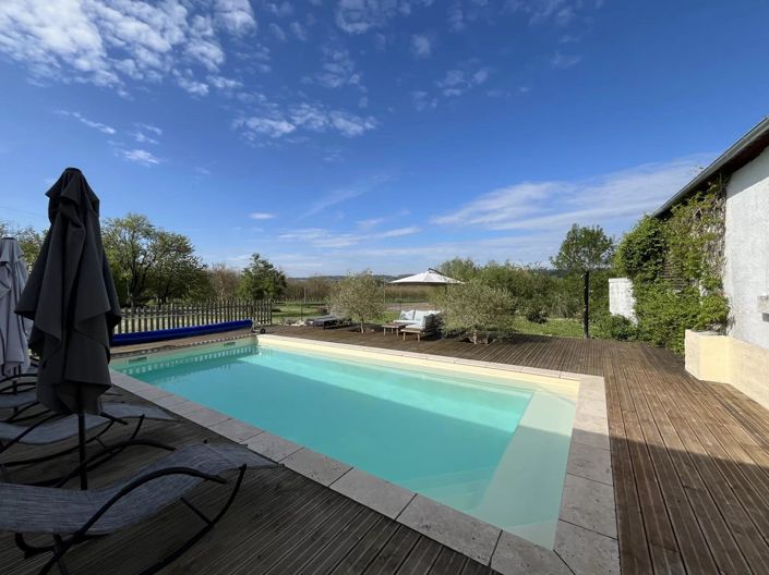 Image No.32-8 Bed House for sale