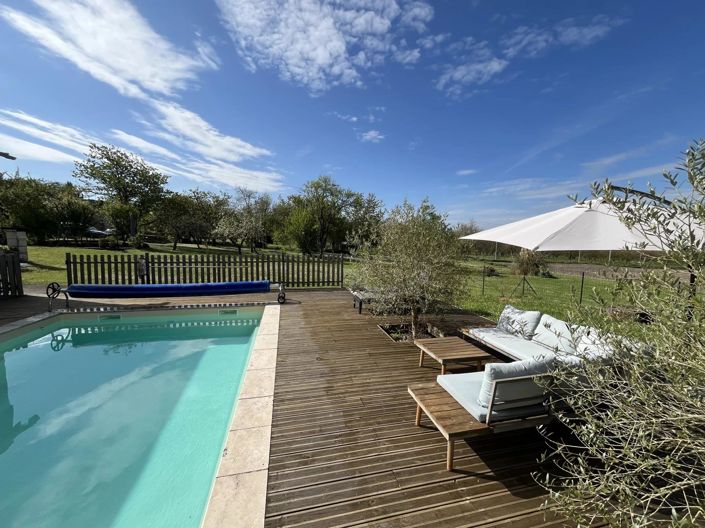 Image No.35-8 Bed House for sale