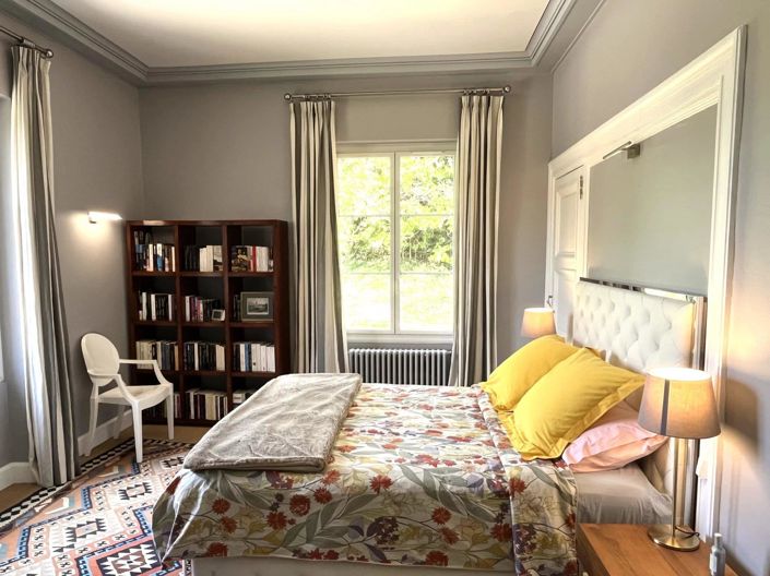 Image No.19-6 Bed House for sale