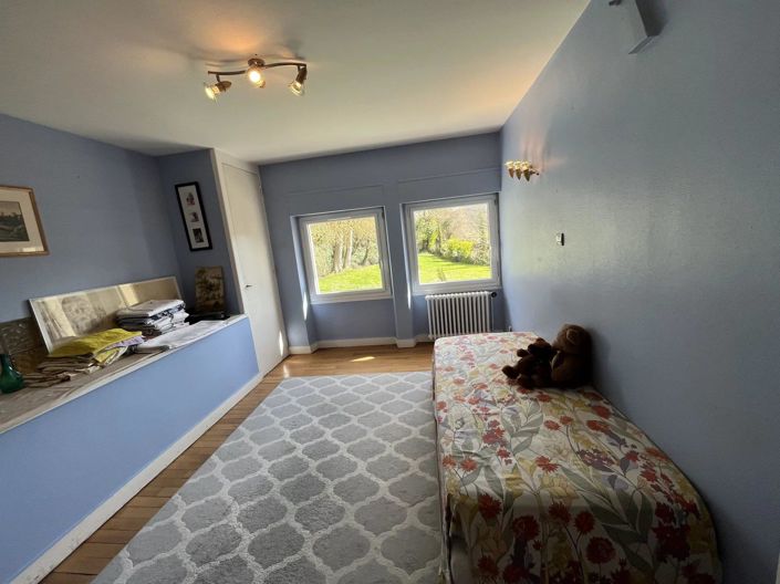 Image No.26-6 Bed House for sale