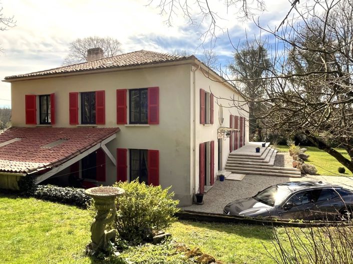 Image No.5-6 Bed House for sale