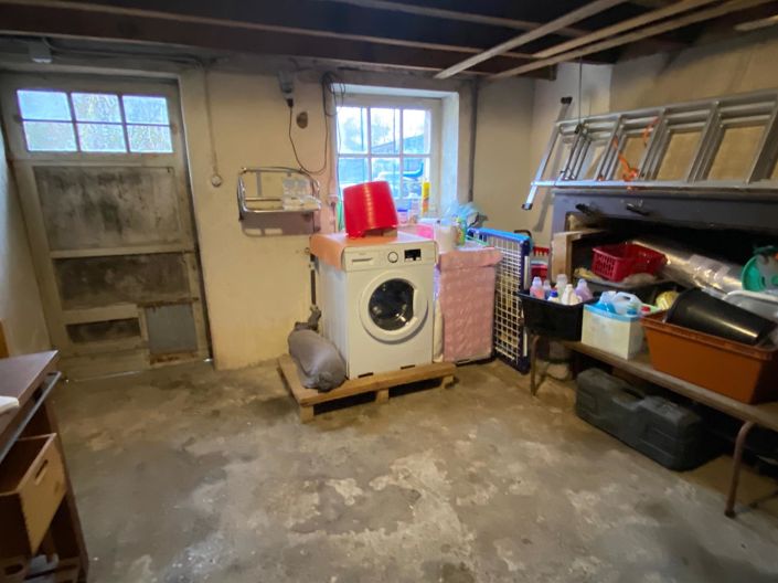 Image No.12-3 Bed House for sale