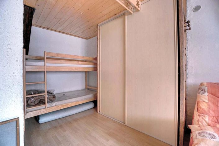 Image No.10-1 Bed Apartment for sale