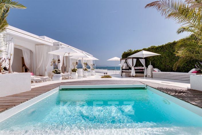 Image No.1-4 Bed House for sale