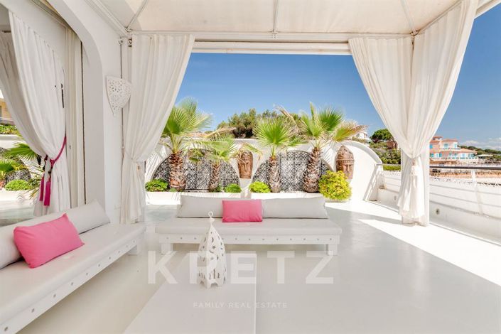 Image No.14-4 Bed House for sale