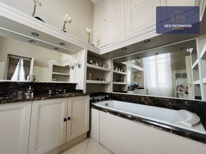 Image No.13-Propriété à vendre à Bordeaux