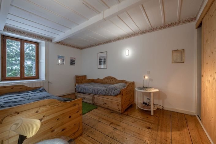 Image No.14-5 Bed House for sale