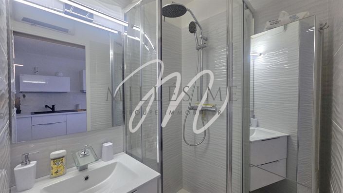 Image No.6-Apartment for sale