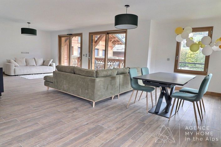 Image No.2-Appartement de 5 chambres à vendre à Haute-Savoie