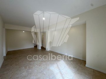 avrc0d9quxg64x786