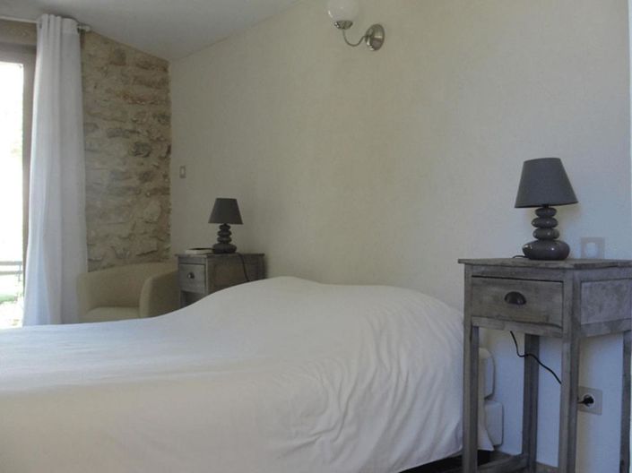 Image No.41-14 Bed House for sale