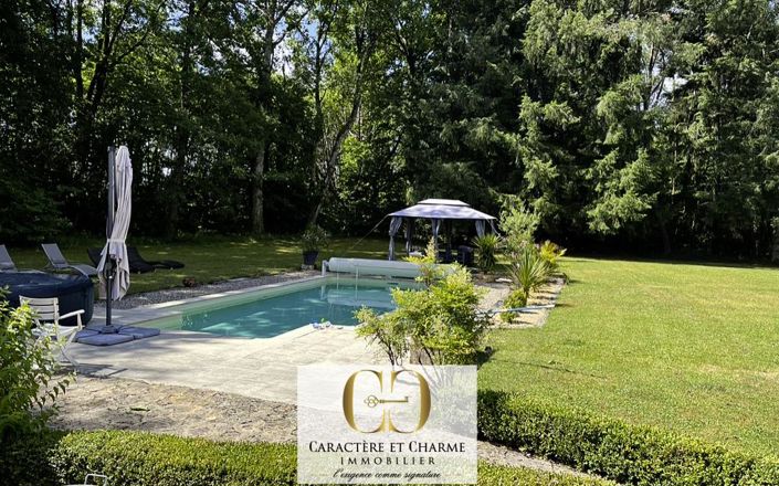 Image No.4-5 Bed House for sale