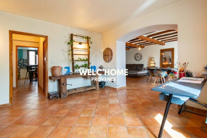 Image No.10-4 Bed House for sale