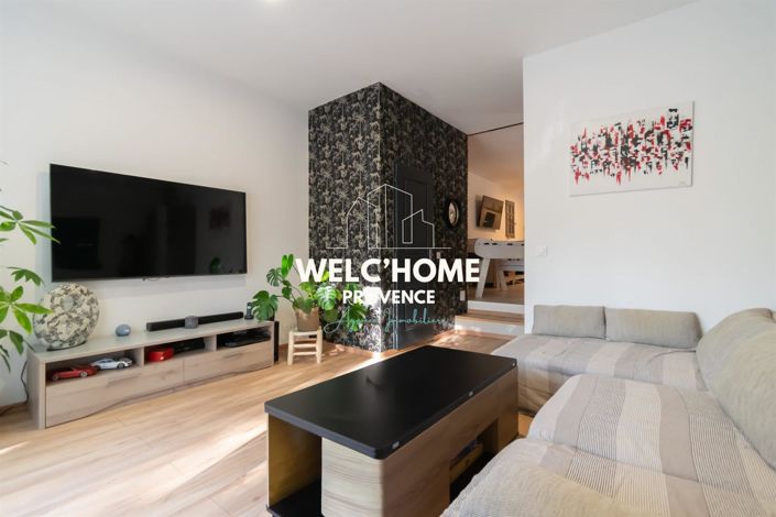 Image No.2-5 Bed House for sale