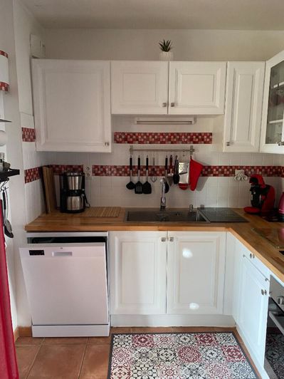 Image No.16-2 Bed House for sale