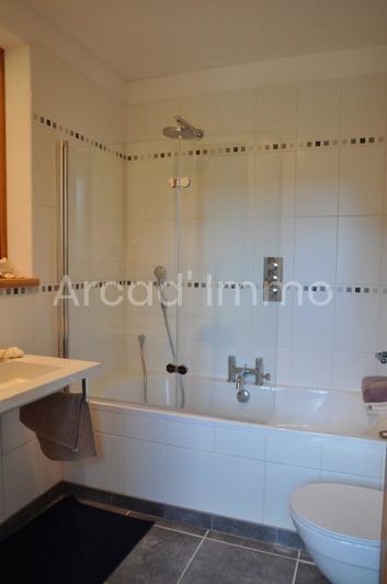 Image No.8-4 Bed House for sale