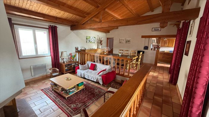 Image No.3-4 Bed House for sale