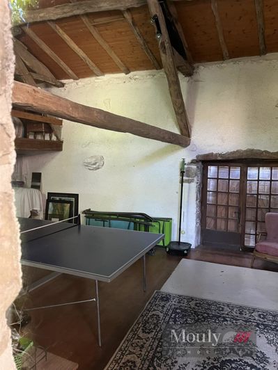 Image No.10-3 Bed House for sale