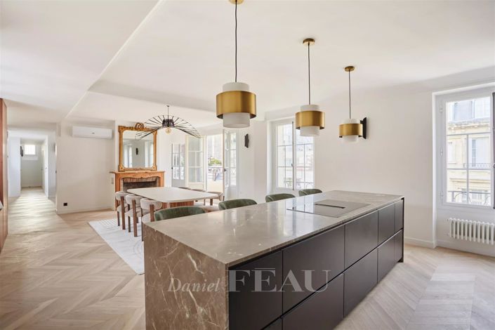 Image No.1-4 Bed Apartment for sale