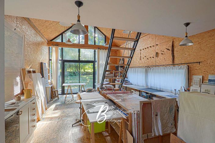 Image No.15-7 Bed House for sale