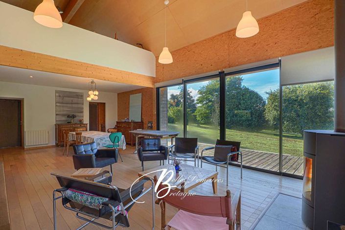 Image No.6-7 Bed House for sale