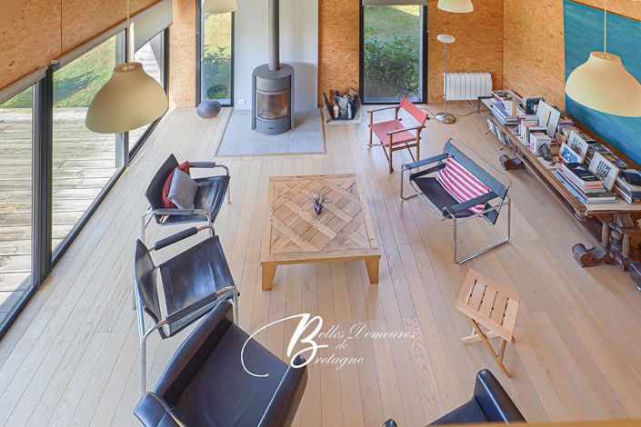 Image No.8-7 Bed House for sale