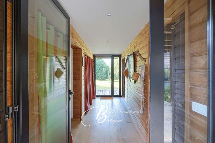 Image No.9-7 Bed House for sale