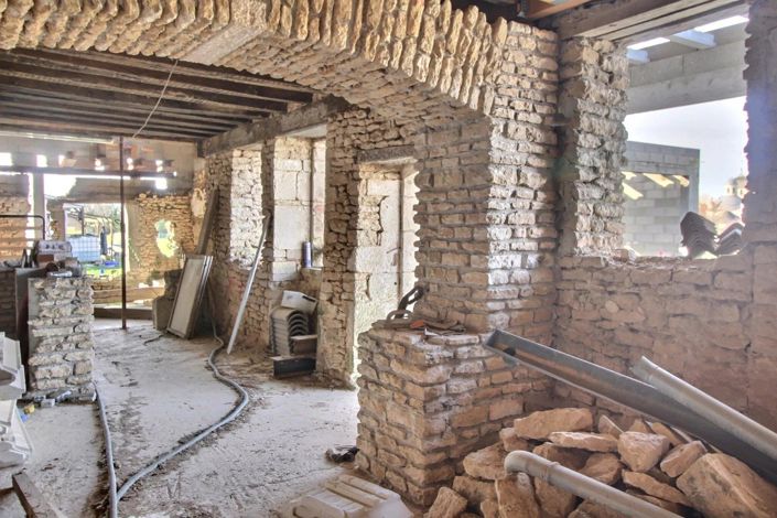 Image No.13-6 Bed House for sale