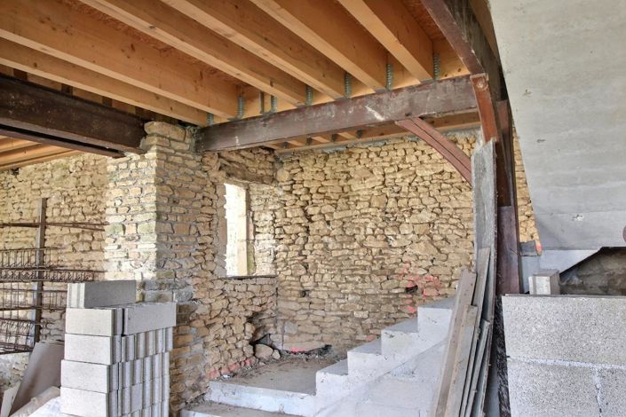 Image No.14-6 Bed House for sale