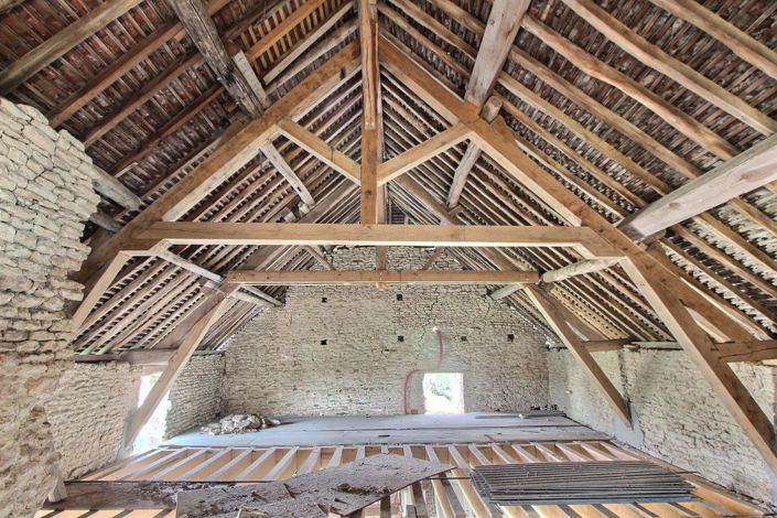 Image No.17-6 Bed House for sale