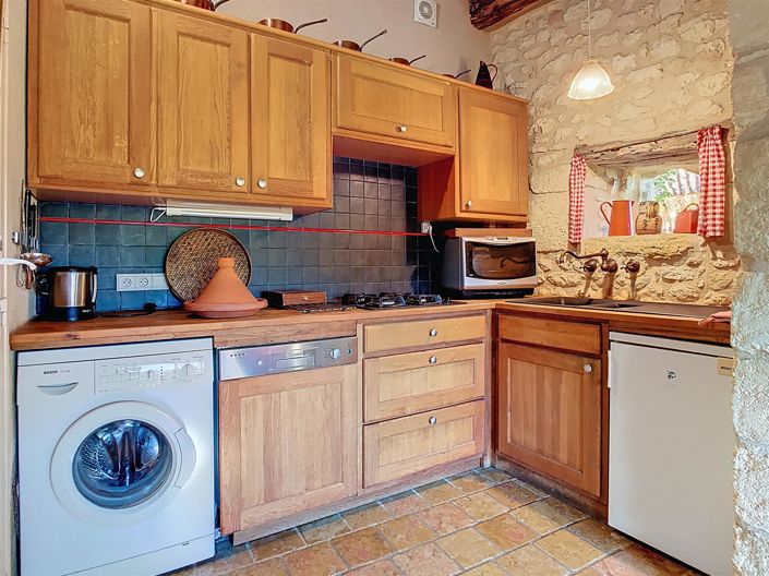 Image No.12-4 Bed House for sale